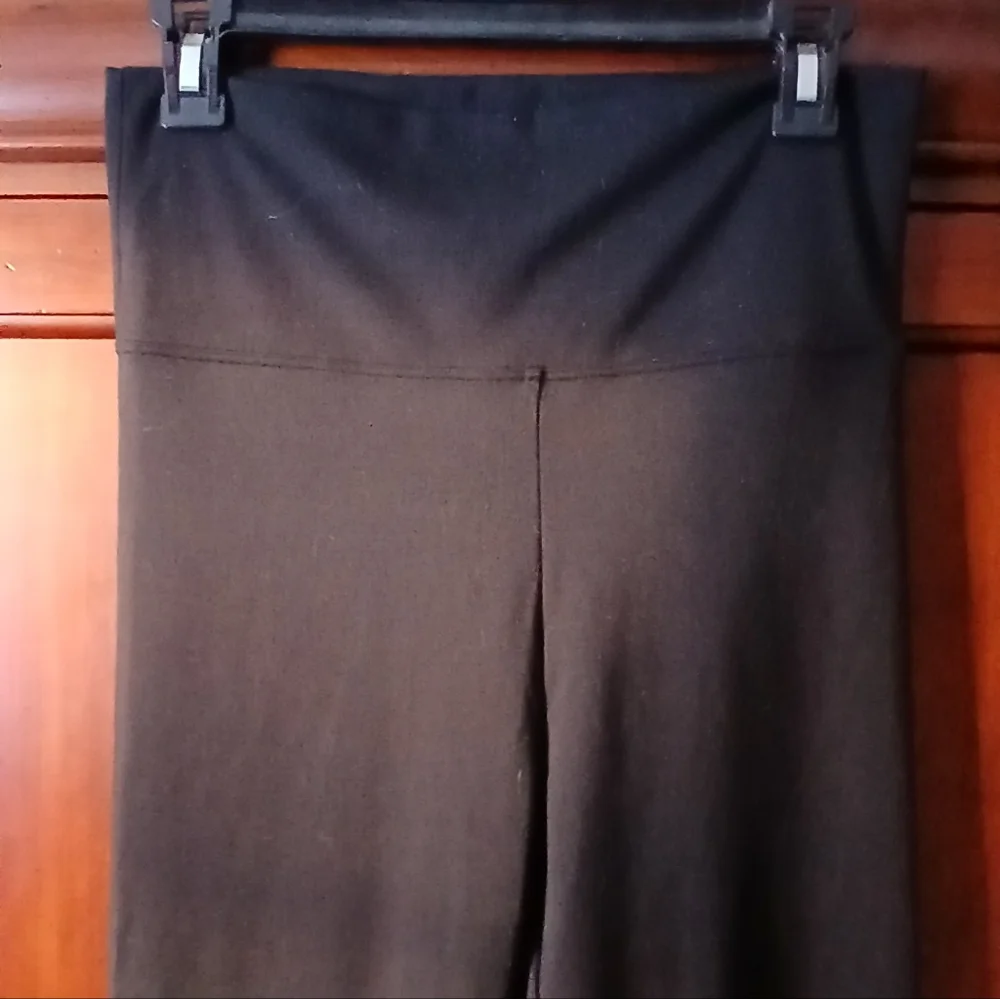 Victoria's Secret Fold Over Leggings - Picture 3 of 6